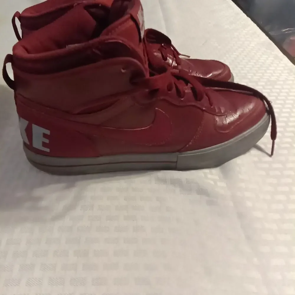 Nike Big Nike High AC Red Stealth 10.5 Basketball Shoes Men's Sneakers
